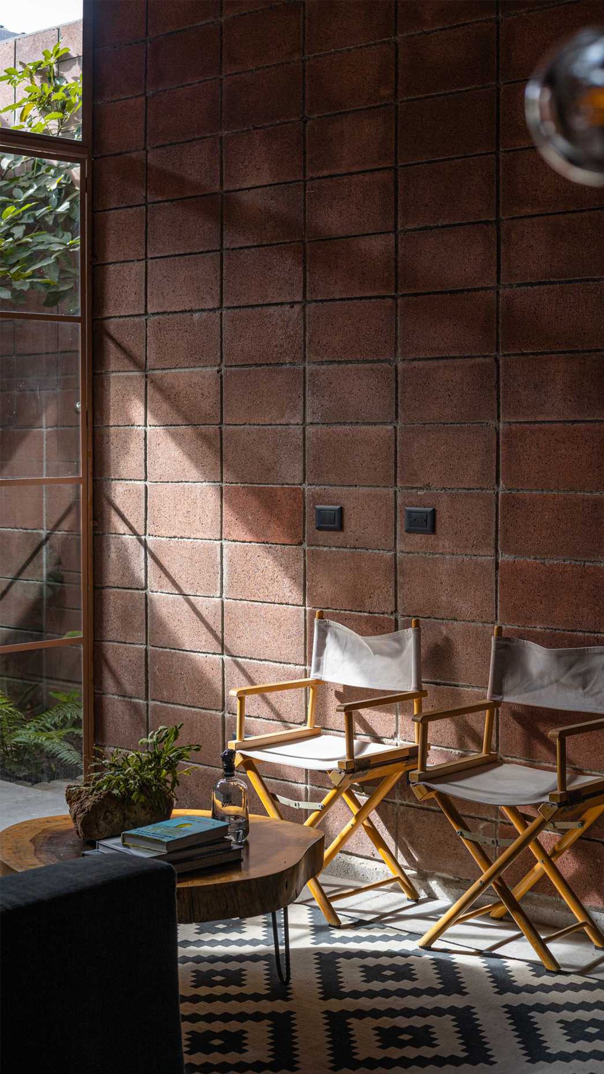 04. Urbina sala sillas